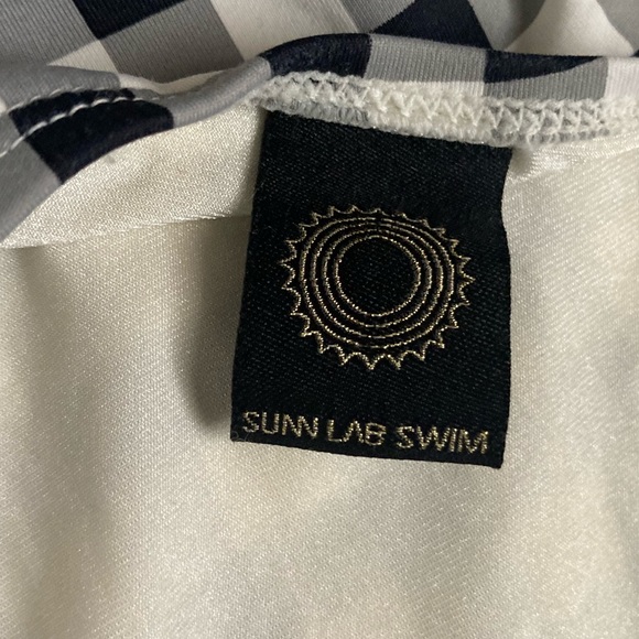 [Sunn Lab Swim] Gingham Monokini Swimsuit Small - Picture 8 of 9